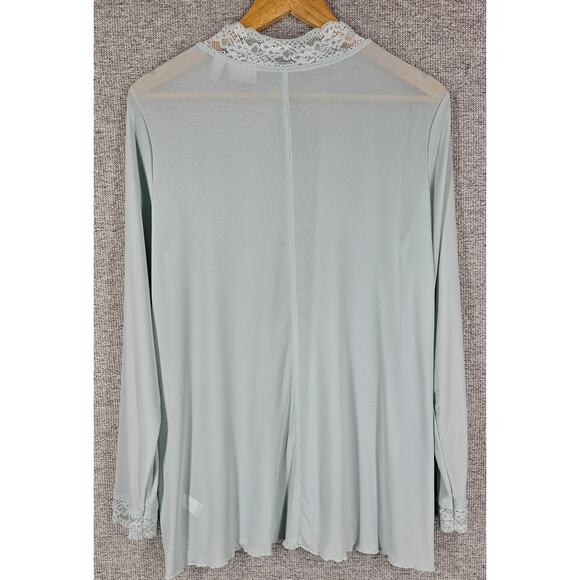 LOGO LAYERS WOMEN’S LIGHT BLUE LONG SLEEVE LACE COLLAR BLOUSE – SIZE LARGE - Picture 2 of 10